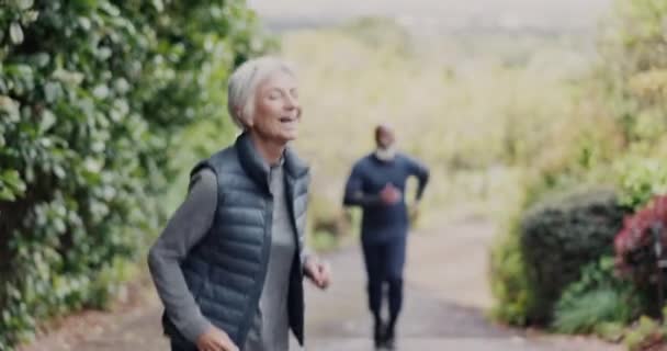 Senior Koppel Hardlopen Fitness Weg Natuur Voor Training Training Outdoor — Stockvideo