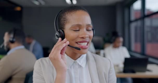 Centro Llamadas Conversación Mujer Consultor Agente Comunicación Telemarketing Atención Cliente — Vídeo de stock