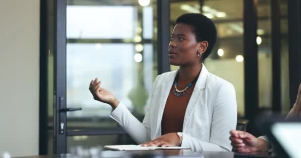 Negócios Mulher Negra Líder Uma Reunião Conversando Planejando Com Ideias — Vídeo de Stock