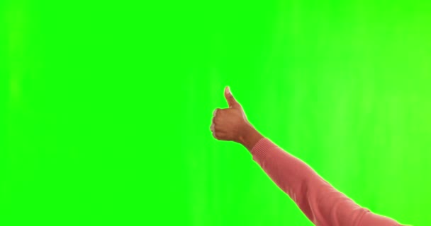 Osoba Ruce Palce Nahoru Zelené Obrazovce Pro Úspěch Výhru Nebo — Stock video