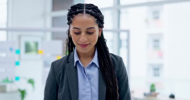 Negócios Sorriso Rosto Mulher Negra Escritório Para Carreira Trabalho Empresa — Vídeo de Stock