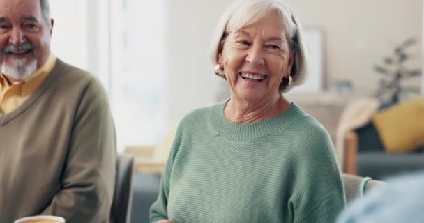 Ældre Eller Venner Griner Pensionering Taler Støtte Til Limning Sammen – Stock-video