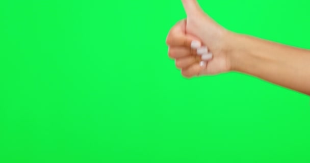 Hüvelykujj Fel Kézjel Egy Személy Zöld Képernyőn Támogatásért Mint Emoji — Stock videók