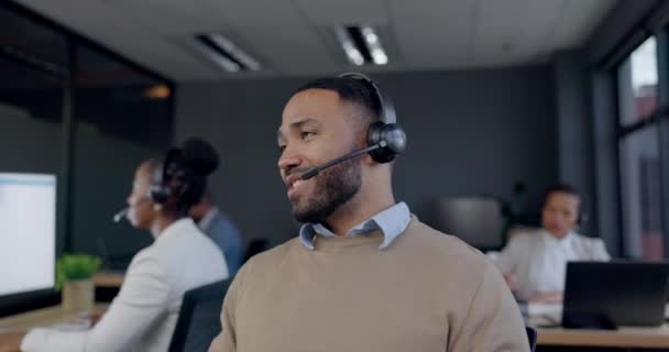 Çağrı Merkezi Konuşan Mutlu Adam Tele Pazarlama Müşteri Desteği Danışmanı — Stok video