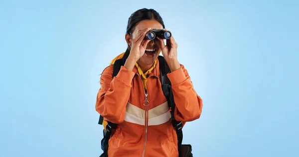 Estudio Senderismo Binocular Mujer Ver Trekking Mochilero Viaje Vista Aventura — Foto de Stock