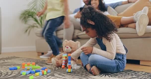 Maison Parents Enfants Sur Terrain Jeux Jouets Avec Bonheur Week — Video