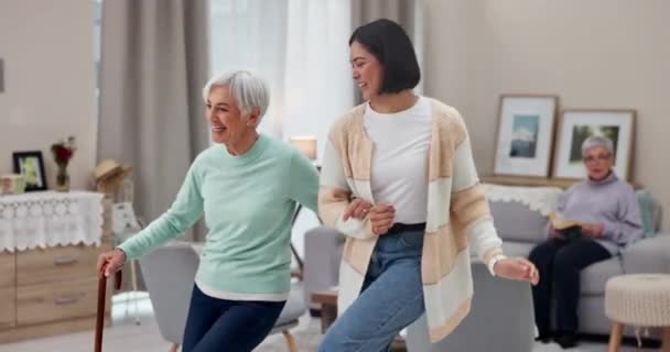 Dans Yaşlı Kadın Arkadaşları Enerji Müzik Özgürlükle Birlikte Emeklilik Sağlık — Stok video