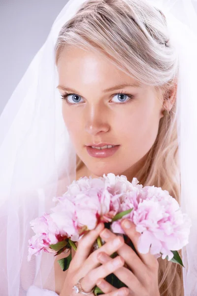 Portrait Femme Mariée Avec Bouquet Événement Une Bague Beauté Avec — Photo