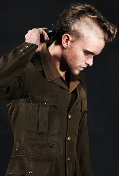 Military Soldier Man Shaving Hair Studio Isolated Black Background Army — Stock Photo, Image