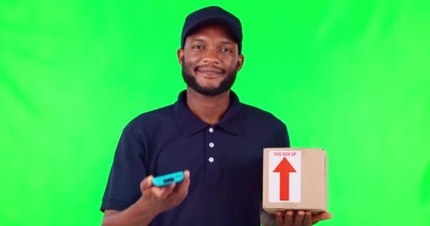 Μαύρος Άνθρωπος Κουτί Και Pos Μηχάνημα Στην Πράσινη Οθόνη Πληρωμή — Αρχείο Βίντεο