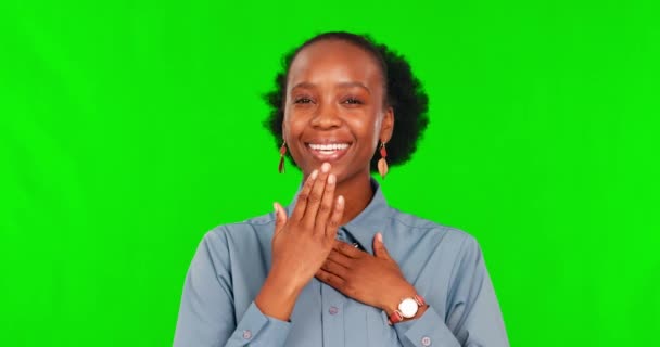 Счастливый Язык Жестов Лицо Чернокожей Женщины Зеленом Экране Общения Обучения — стоковое видео