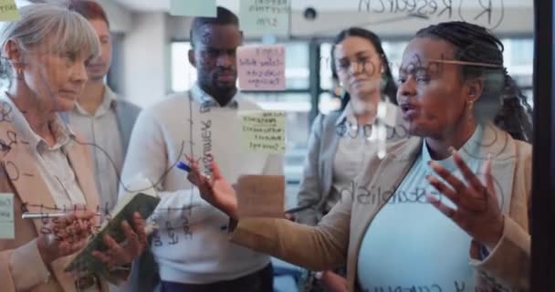 Planning Samenwerking Glas Met Een Business Team Een Kantoor Samen — Stockvideo