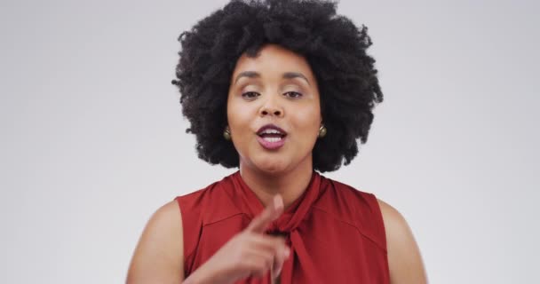 Sır Kadın Gizem Parmak Arası Sessizlik Mahremiyet Gizli Bilgiler Stüdyoda — Stok video