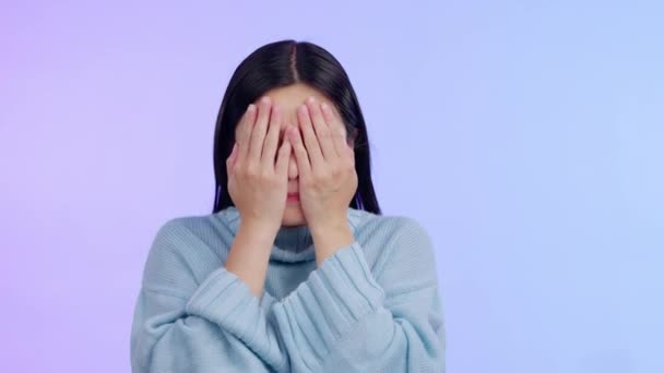 Rostro Mujer Ojos Tapados Por Miedo Ansiedad Problemas Salud Mental — Vídeos de Stock