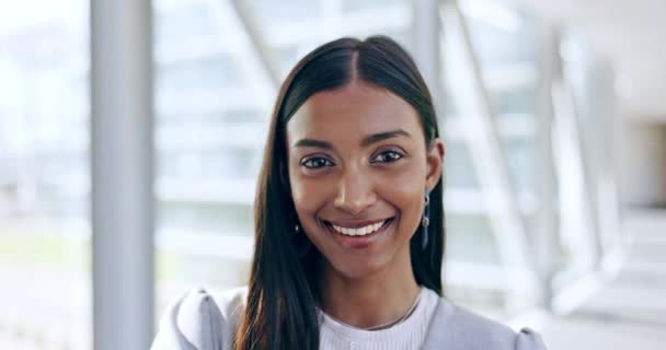 Face Smile Corporate Business Woman Office Professional Internship Portrait Confident — Stock Video