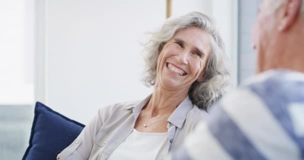 Happy Conversation Senior Couple Sofa Relax Bond Enjoying Retirement Home — Stock Video
