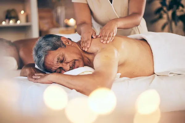 Senior Man Sleeping Relax Back Massage Spa Treatment Body Care — Stock Photo, Image