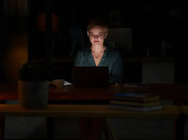 Night Laptop Concentrating Woman Office Planning Overtime Corporate Mockup Strategy — Stock Photo, Image