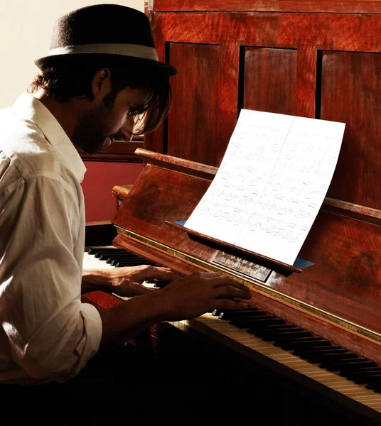 Perfil Notas Musicales Hombre Con Piano Artista Teclado Con Sonido —  Fotos de Stock