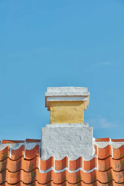 Brick Chimney Designed Slate Roof House Building Blue Sky Background — Stock Photo, Image