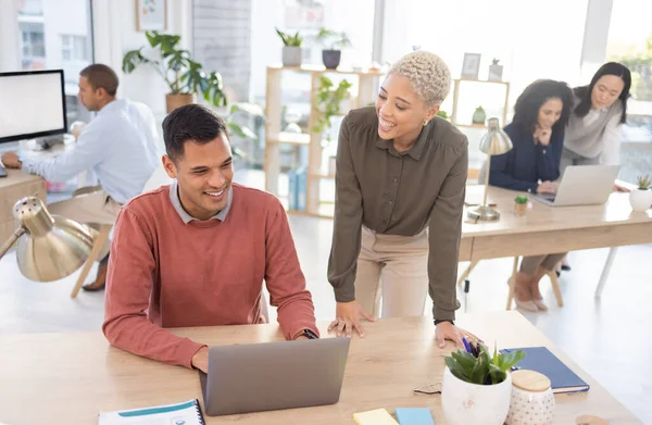 Research Black Woman Happy Manager Coaching Man Startup Group Project — Stock Photo, Image