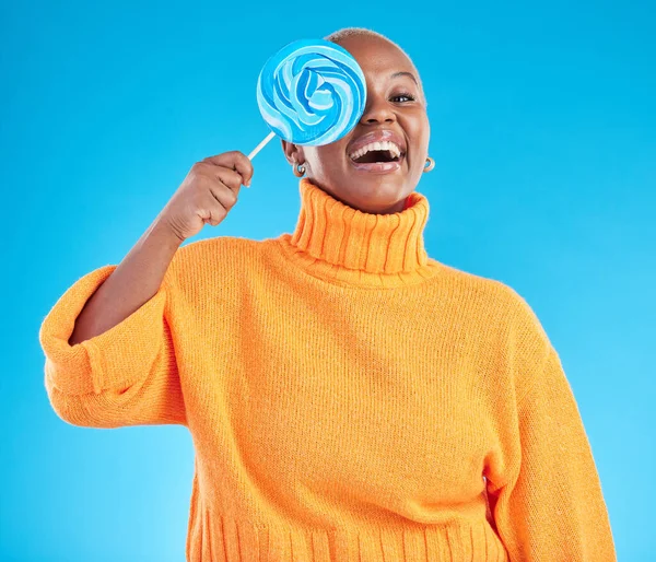 Funny Lollipop Portrait Black Woman Candy Studio Isolated Blue Background — Stock Photo, Image