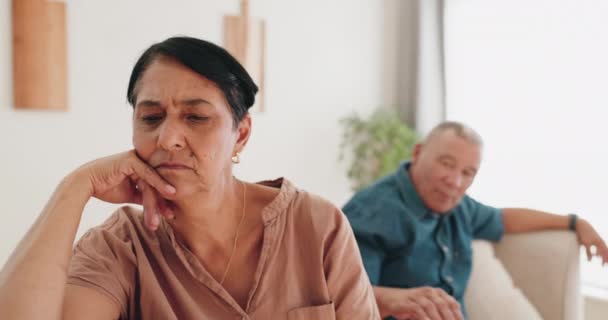 Senior Couple Conflict Divorce Fight Disagreement Argument Living Room Sofa — Stock Video