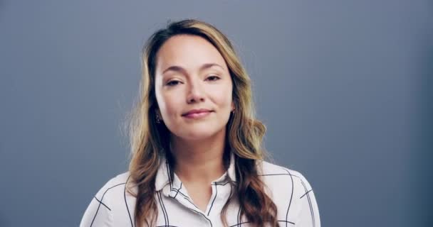 Mujer Feliz Cara Pulgares Hacia Arriba Para Éxito Buen Trabajo — Vídeos de Stock