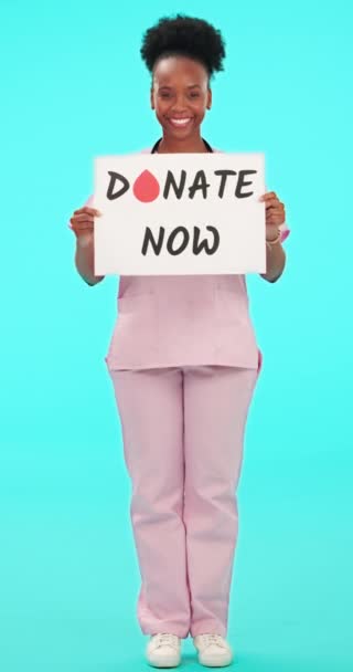 Blood Donation Banner Face Black Woman Doctor Studio Sign Help — Stock Video