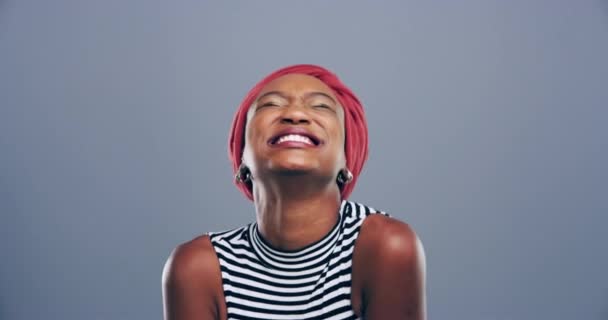 Mujer Feliz Pulgares Hacia Arriba Celebrar Éxito Ganar Como Emoji — Vídeos de Stock