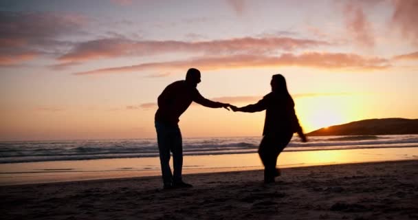 Couple Danseur Silhouette Plage Coucher Soleil Amour Liberté Déplaçant Ensemble — Video
