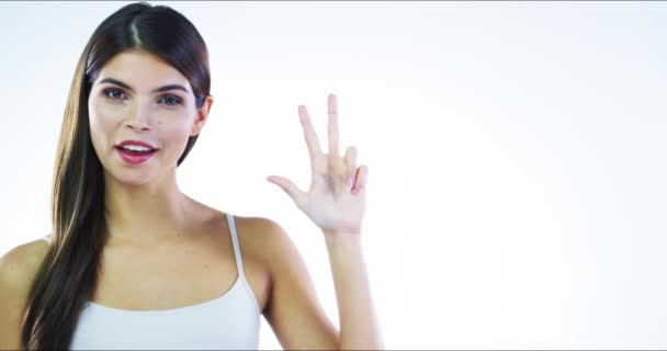 Ελκυστική Γυναίκα Αντίστροφη Μέτρηση Και Χέρι Δείχνει Στη Διαφήμιση Μάρκετινγκ — Αρχείο Βίντεο