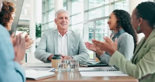 Gente Negocios Cinco Aplausos Reunión Para Liderazgo Trabajo Equipo Éxito — Vídeos de Stock