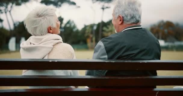 Hug Senior Couple Back Park Retirement Relax Care Quality Time — Stock Video