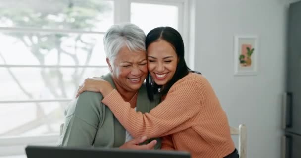 Laptop Finance Daughter Hugging Her Mother While Talking Retirement Savings — Stock Video