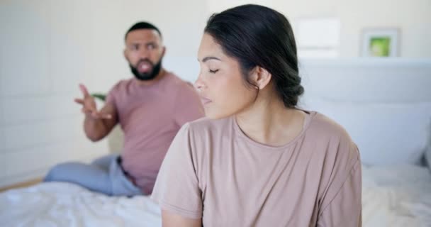 Femme Lutte Conflit Couple Dans Chambre Coucher Pour Erreur Rupture — Video