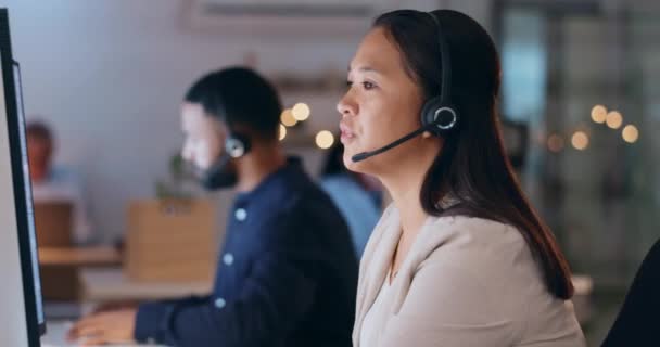 Pomoc Rozmowy Azji Kobieta Telemarketingu Call Center Lub Porady Dla — Wideo stockowe