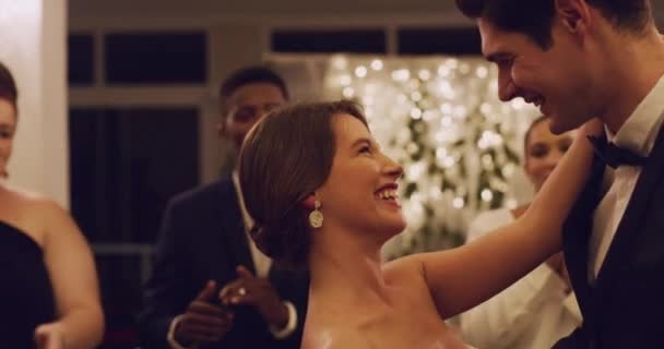 Couple Danseur Mariage Avec Amour Célébration Famille Lors Événement Une — Video