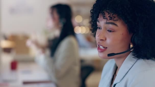 Wajah Layanan Pelanggan Percakapan Bisnis Atau Konsultasi Wanita Bahagia Jaringan — Stok Video