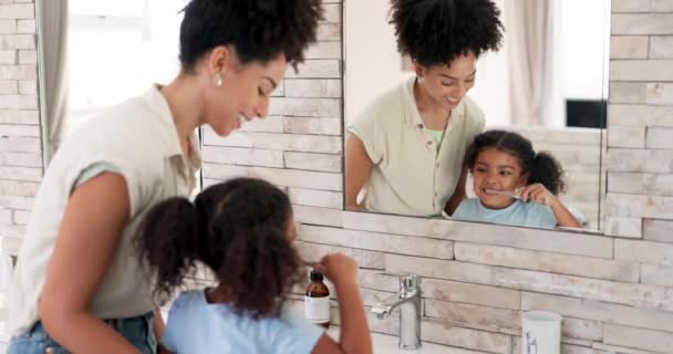 Gigi Ibu Dan Anak Menggosok Gigi Kamar Mandi Kebersihan Dan — Stok Video