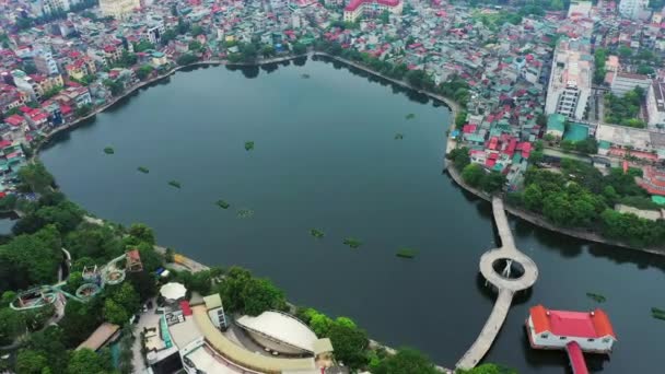 Dron Lotniczy Miasto Budynki Jeziorem Mieście Hanoi Wietnamie Krajobrazy Lub — Wideo stockowe