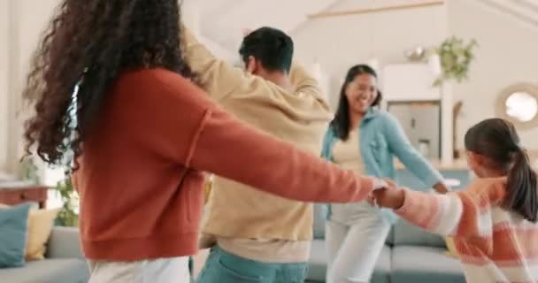Dans Etmek Çember Kurmak Aileleri Ile Birlikte Eğlenmek Eve Gülmek — Stok video