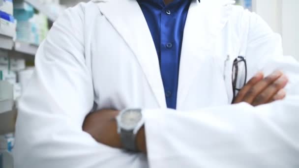 Happy Black Man Pharmacist Arms Crossed Professional Healthcare Pharmaceuticals Drugstore — Stock Video