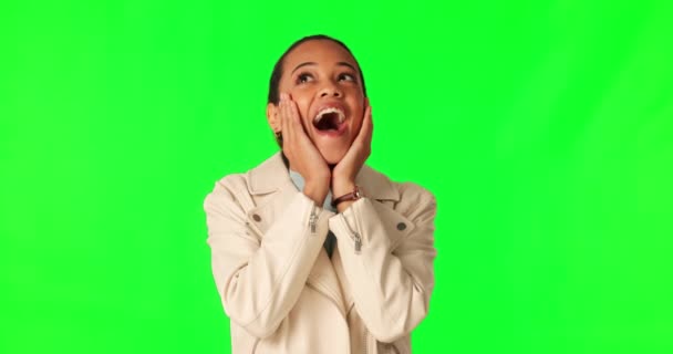 Green Screen Happiness Woman Surprise Wow Looking Promotion Notification News — Stock Video