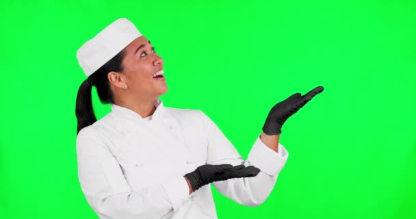 绿色的屏幕 快乐的女人和厨师的手指向清单 菜单和提供的模拟背景 微笑和亚洲女营养师 附有清单 促销或即将到来 信息或交易 — 图库视频影像
