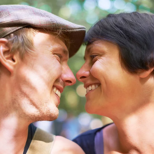 Sorriso Amor Perfil Cara Casal Juntos Livre Relacionamento Saudável Conexão — Fotografia de Stock