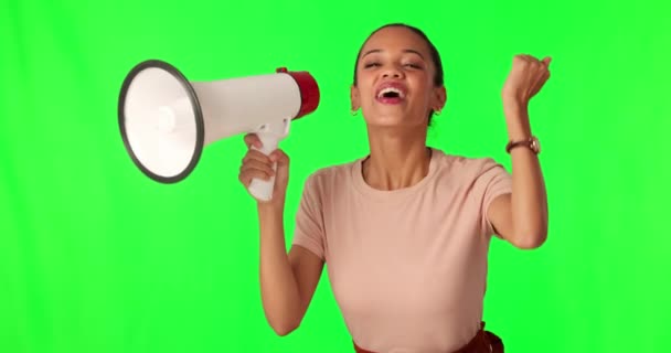 Megafon Ogłoszenie Kobieta Zielonym Ekranie Transmisji Wow Podekscytowany Wiadomościami Lub — Wideo stockowe