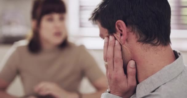 Çift Mutfakta Tartışma Anlaşmazlık Zehirli Ilişki Boşanma Için Stres Hüsran — Stok video