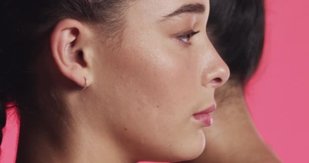 Kobiety Twarz Poważne Studio Makijażem Dla Kosmetyków Estetyki Piękna Wellness — Wideo stockowe
