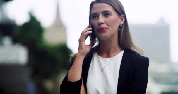 Zakelijke Vrouw Telefoongesprek Communicatie Stad Voor Gesprek Mobiele Technologie Smartphone — Stockvideo